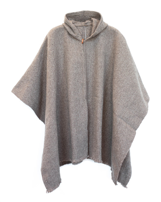 PONCHO PREMIUM GRIS CÁLIDO